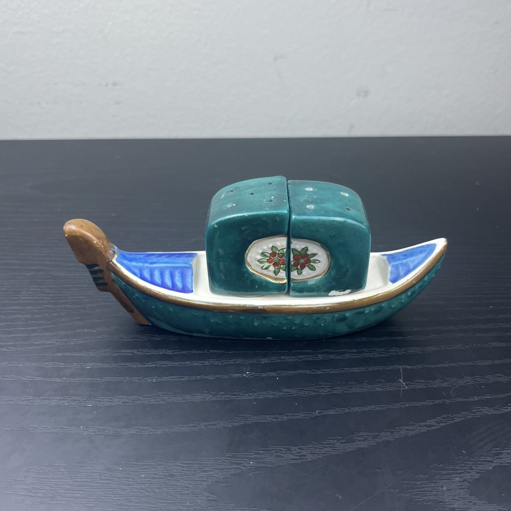Vintage Meiko Porcelain Gondola Salt & Pepper Shakers Hand Painted Occupied Japa